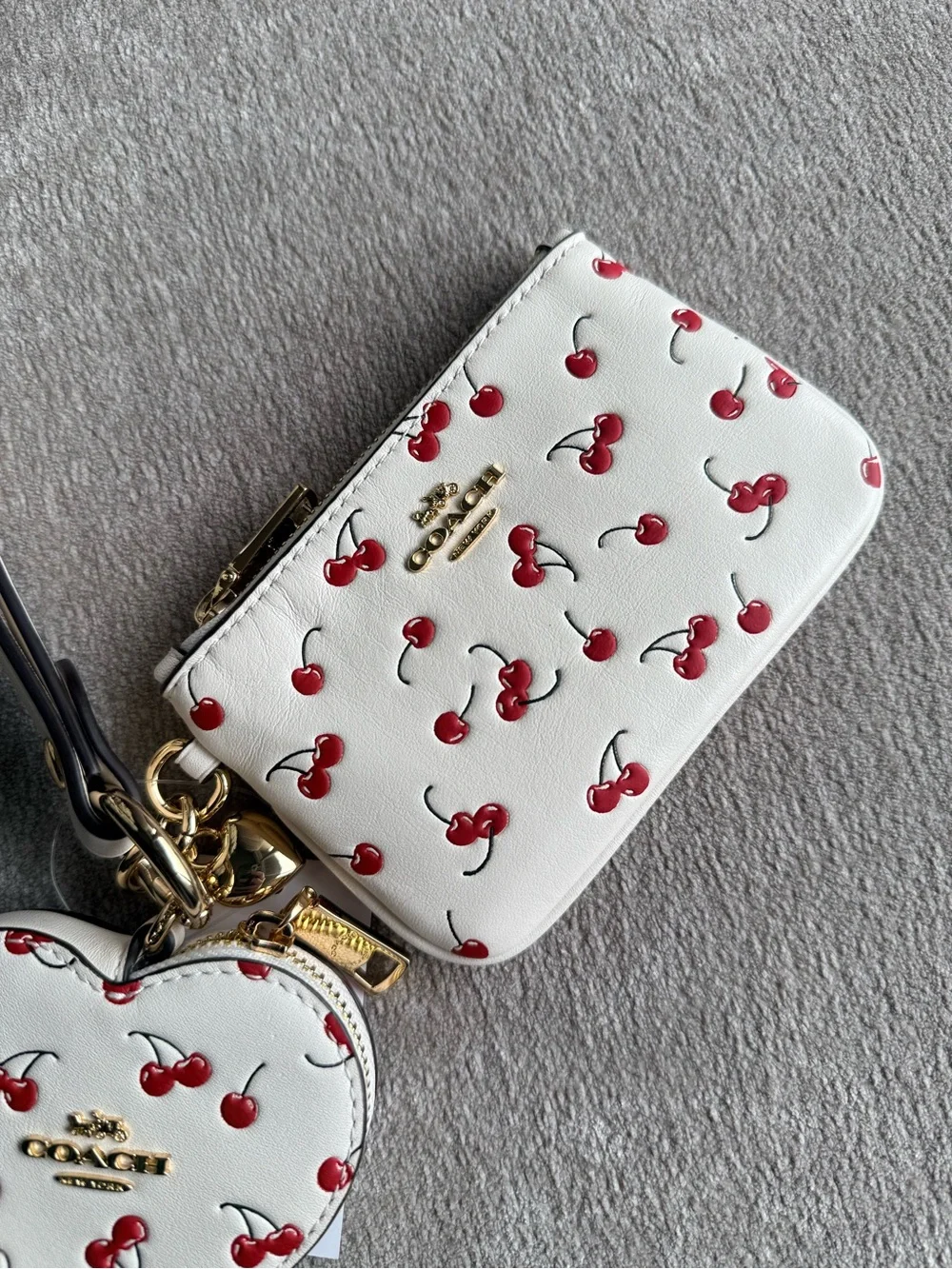 Coach wristlet heart
